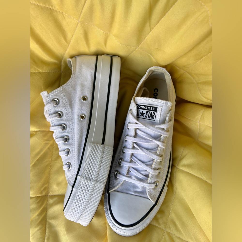 White Platform Converse (like new!!)